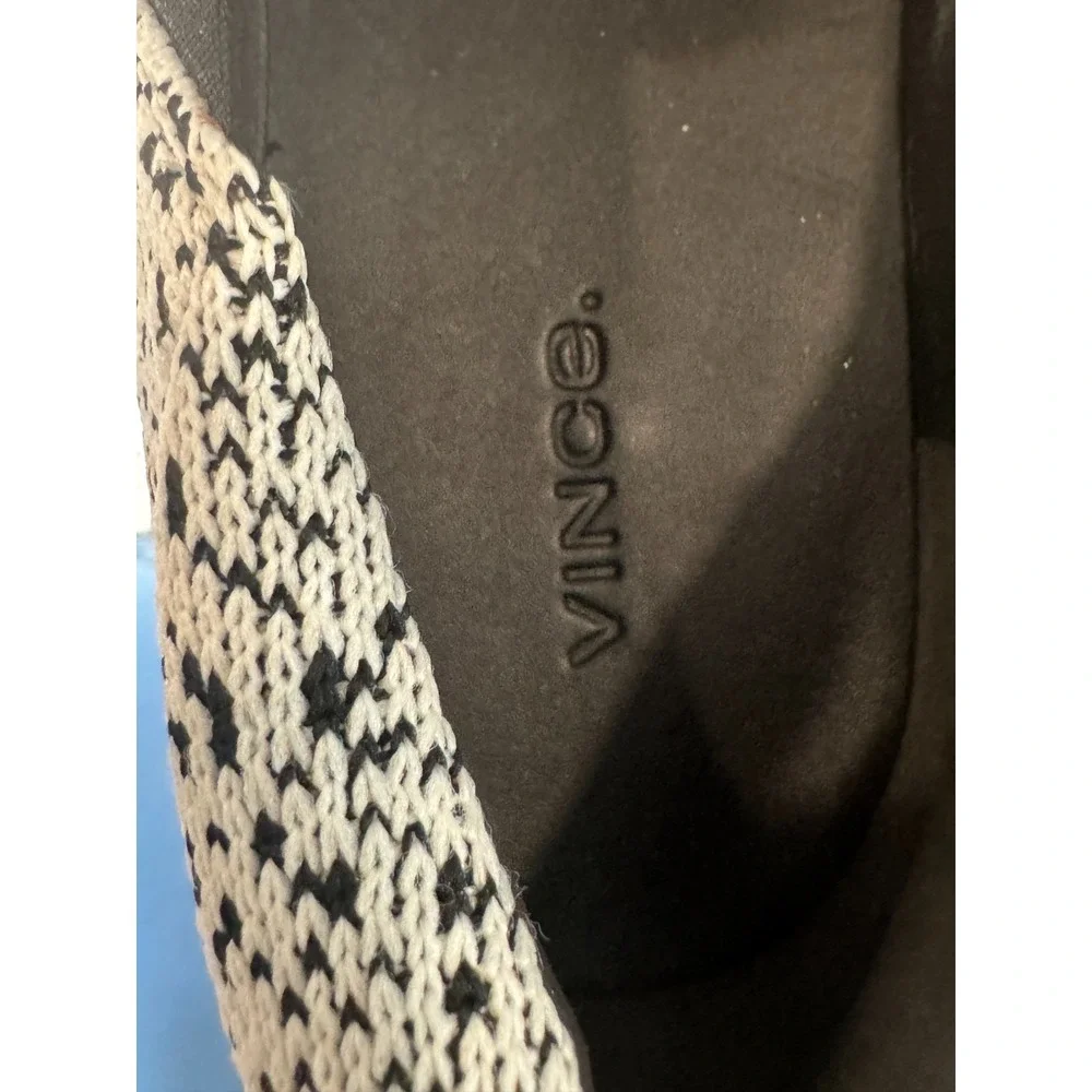 Vince Women's Knit Slip-On Sneakers Black White‎ Size 11 EUR 41 NWOT